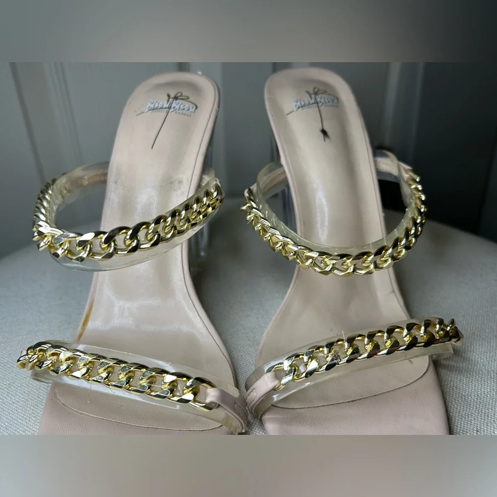 Bisou Bisou Nude Acrylic Block Heels Gold Chain Straps Formal Evening Bling Sz 9